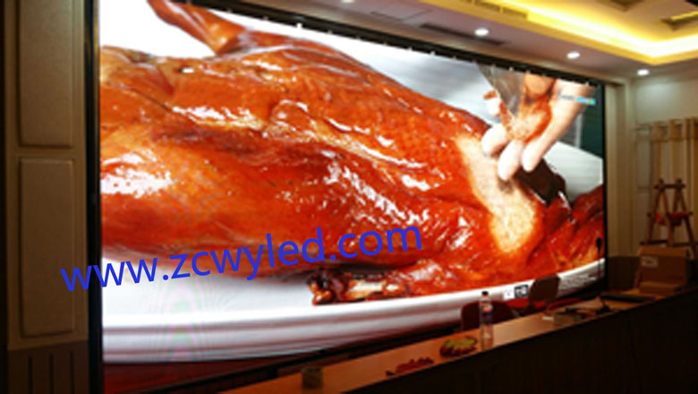 北京學(xué)校--戶(hù)內(nèi)高清小間距l(xiāng)ed顯示屏